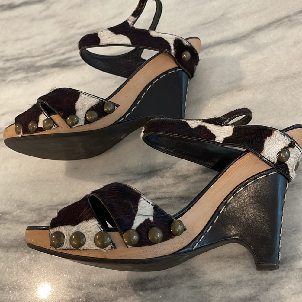 BCBGMaxazria Brown and White Women's Heels - Picture 7 of 12